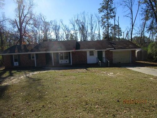 2109 N Maple Dr, Vidalia, GA, 30474-9121 | Card Image