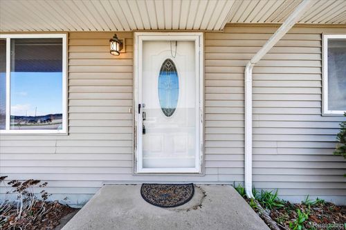 1109 Roods Lake Rd, Lapeer, MI, 48446-8366 | Card Image