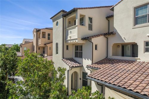 79-223 Elkhorn, Irvine, CA, 92618-8892 | Card Image