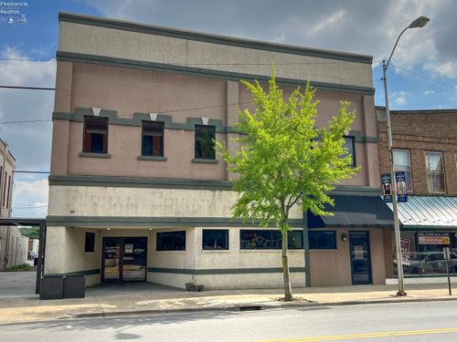 224 E Main St, Ottawa, OH, 45875-1944 | Card Image