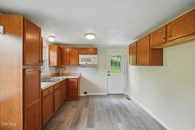 271 N Anderson St, House other with 3 bedrooms, 1 bathrooms and null parking in Pennington Gap VA | Image 8