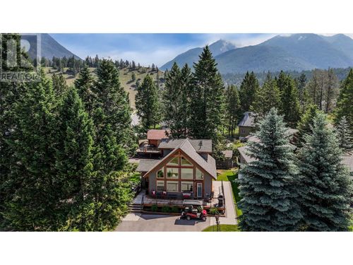 7334 Revelstoke Dr, Radium Hot Springs, BC, V0A1M0 | Card Image