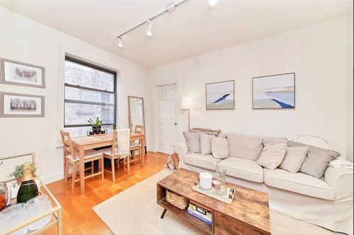 3-55 Barrow St, New York, NY, 10014-3793 | Card Image
