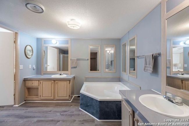 135 Feather Ridge Rd, House other with 3 bedrooms, 2 bathrooms and null parking in Center Point TX | Image 16