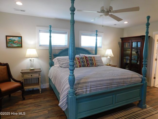 B - 1527 Front St, Condo with 2 bedrooms, 2 bathrooms and null parking in Beaufort NC | Image 6