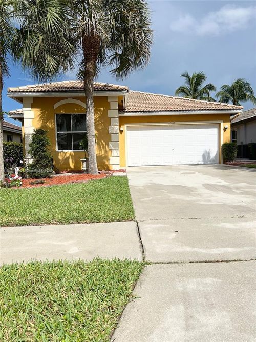 2268 Nw 208th Way, Pembroke Pines, FL, 33029-2323 | Card Image