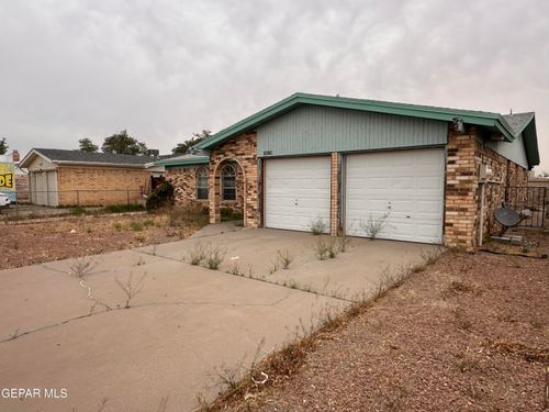 10428 Cronus Dr, El Paso, TX, 79924-2211 | Card Image