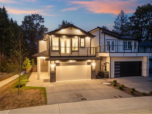 7028 205 St, Langley, BC, V2Y1S9 | Card Image