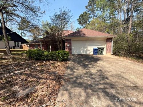 606 West Ln, Huntsville, TX, 77340 | Card Image