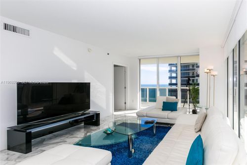 apt-2906-1830 S Ocean Dr, Hallandale Beach, FL, 33009-7699 | Card Image