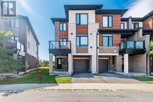 93-590 N Service Rd, Stoney Creek, ON, L8E0K5 | Card Image