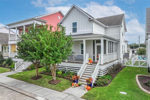 5 Duval St, Galveston, TX, 77554-5011 | Card Image