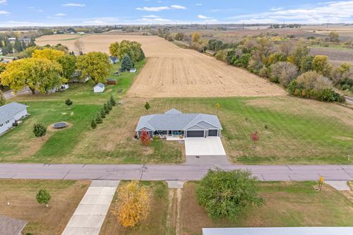 305 Harrison St, Welcome, MN, 56181-6700 | Card Image