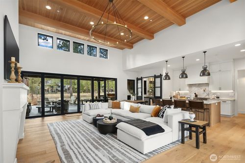 360 Gold Leaf Ln, Cle Elum, WA, 98922-3160 | Card Image