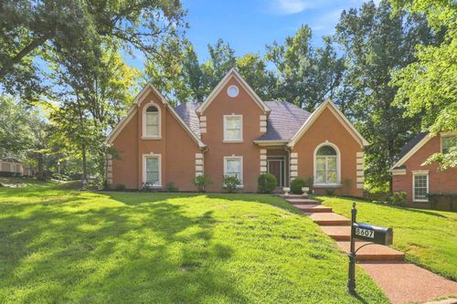 8607 Tree Court Cv, Cordova, TN, 38016-6166 | Card Image