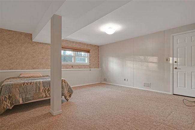 Lower Level | Image 17