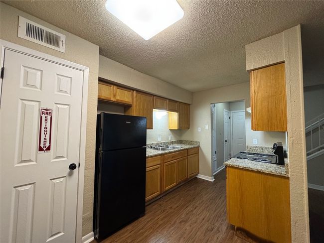APT-104 - 5006 W Wind Trl, Home with 1 bedrooms, 2 bathrooms and 1 parking in Austin TX | Image 5