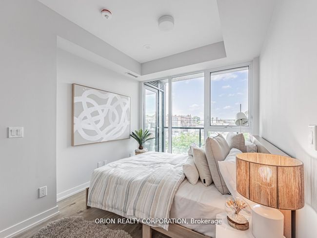 214 - 201 Brock St S, Condo with 1 bedrooms, 2 bathrooms and 1 parking in Whitby ON | Image 11