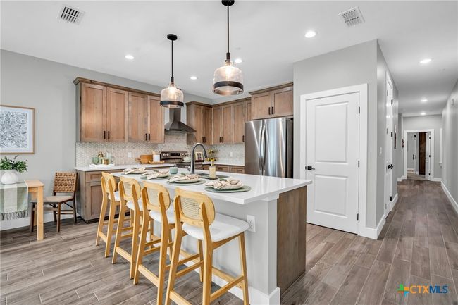APT-315 - 540 River Run, Condo with 3 bedrooms, 2 bathrooms and null parking in New Braunfels TX | Image 11