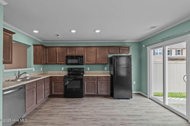 237 Boyington Place Rd, Townhouse with 2 bedrooms, 3 bathrooms and null parking in Midway Park NC | Image 4