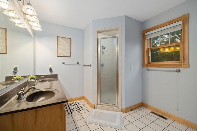 #13 Primary Bath.jpg | Image 13