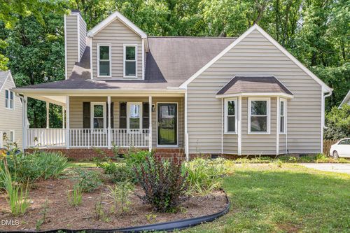2324 Dahlgreen Rd, Raleigh, NC, 27615-4071 | Card Image
