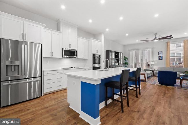 2437 Liberty Loop, Townhouse with 4 bedrooms, 5 bathrooms and null parking in HERNDON VA | Image 5