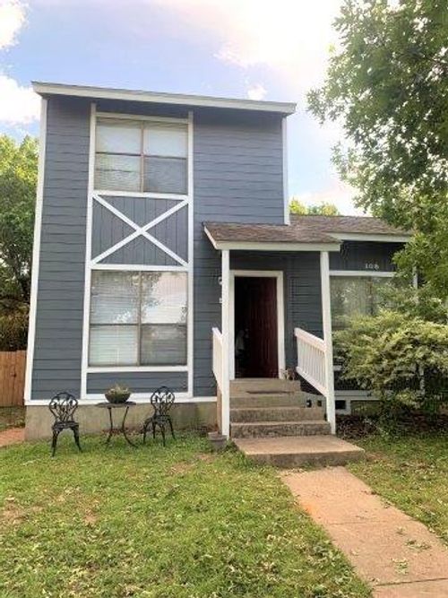 b-105 Hillside Dr, Elgin, TX, 78621-3048 | Card Image