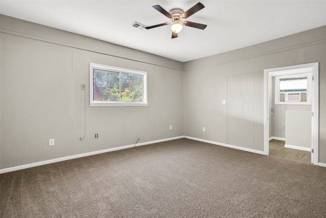 424 Denton St, House other with 4 bedrooms, 2 bathrooms and null parking in Howe TX | Image 11
