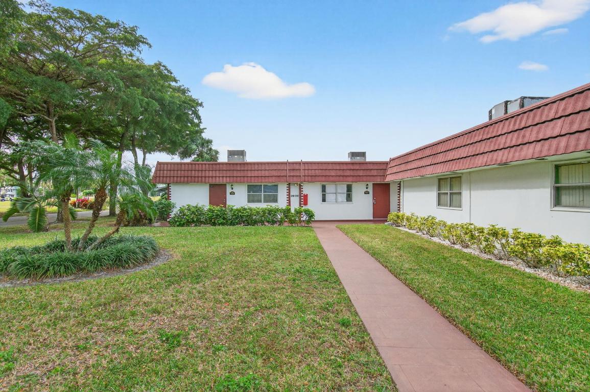 Residential Lease in Delray Beach 2
