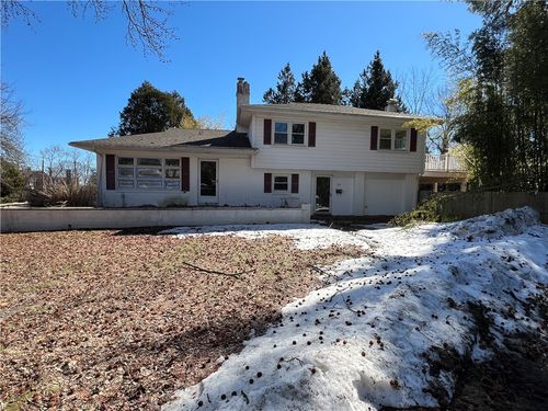 28 Hill Top Dr, East Greenwich, RI, 02818-4025 | Card Image