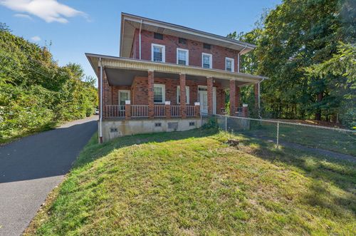 319 Main St, Portland, CT, 06480-1511 | Card Image