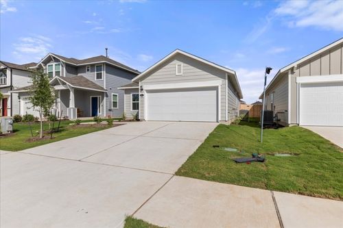 211 Estallo Way, Maxwell, TX, 78656-2045 | Card Image