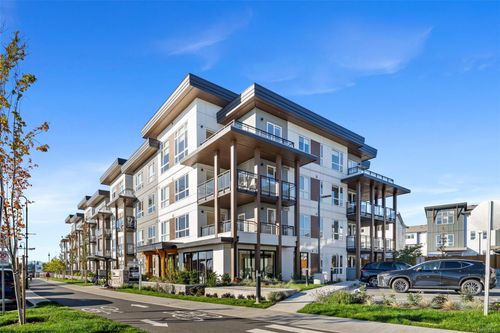 100-3564 Ryder Hesjedal Way, Colwood, BC, V9C0V4 | Card Image