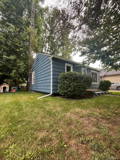1632 Mcbrady St, Port Huron, MI, 48060-3260 | Card Image