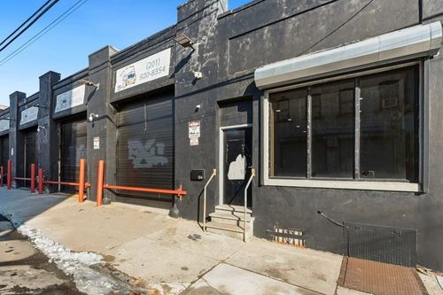 104 Harrison Ave, Jersey City, NJ, 07304-2518 | Card Image