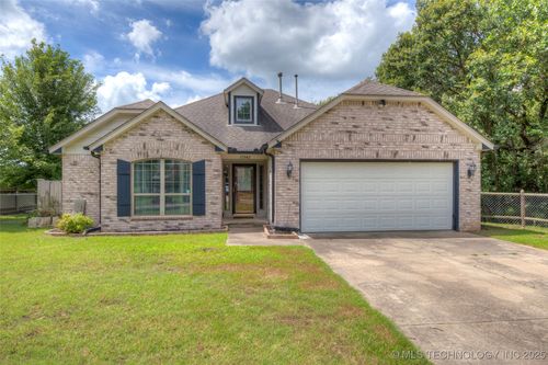 17542 W 1st St S, Sand Springs, OK, 74063-5222 | Card Image