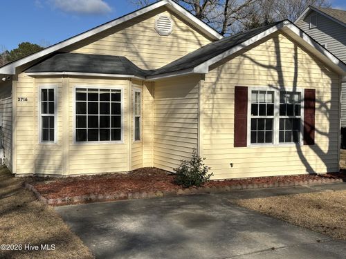 3716 Elizabeth Ave, New Bern, NC, 28562-4838 | Card Image