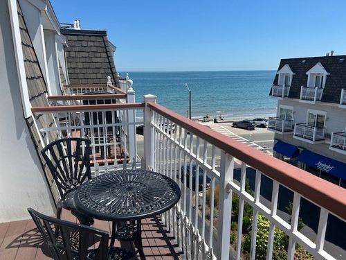 apt-303-45 Hull Shore Dr, Hull, MA, 02045-2778 | Card Image
