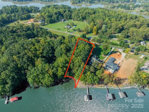 4254 Sigmon Cove Ln, Terrell, NC, 28682-9802 | Card Image