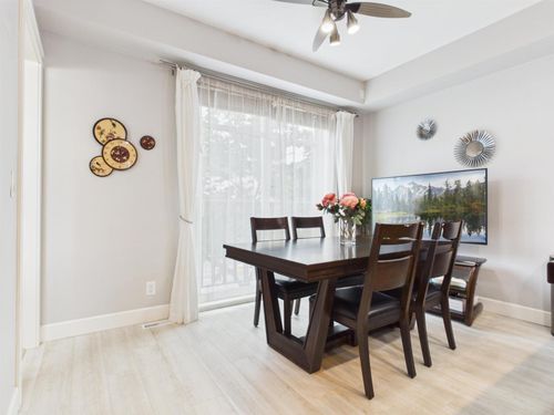 21-20738 84 Ave, Langley, BC, V2Y0J6 | Card Image
