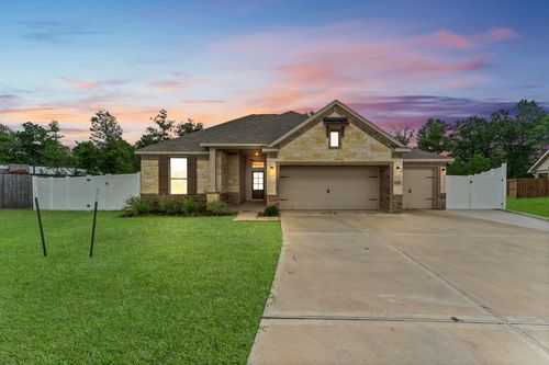 6026 Hazel Place Dr, Conroe, TX, 77303-2579 | Card Image