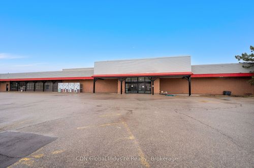 545 Silvercreek Pky N, Guelph, ON, N1K1S7 | Card Image