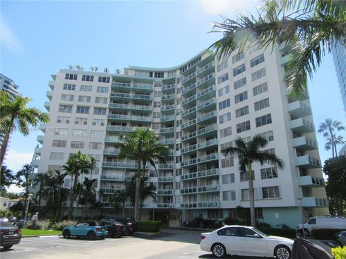 apt-217-3301 Ne 5th Ave, Miami, FL, 33137-4017 | Card Image