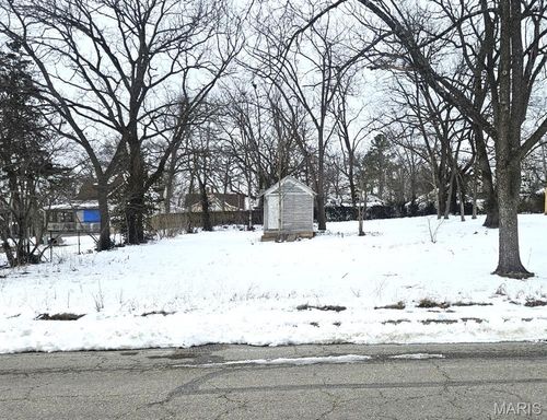 604 E 3rd St, Salem, MO, 65560-1539 | Card Image