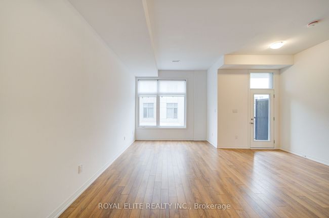 52 Alan Francis Lane, House attached with 3 bedrooms, 4 bathrooms and null parking in Markham ON | Image 16