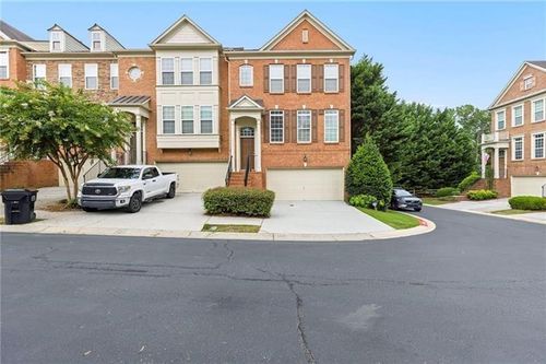 4730 Wehunt Trl Se, Smyrna, GA, 30082-7315 | Card Image
