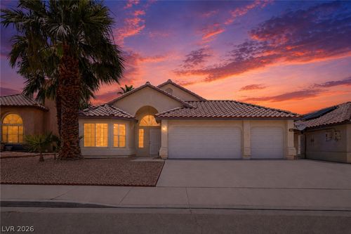 4511 Socrates St, North Las Vegas, NV, 89031-2881 | Card Image
