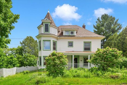 252 N Pleasant St, North Troy, VT, 05859-9558 | Card Image