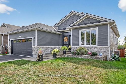 136 Sheppard Ave, Perth, ON, K7H0C5 | Card Image